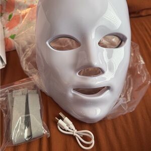 White LED Facial Mask